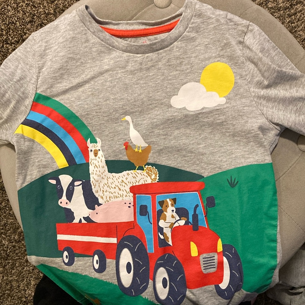 Mini Boden size 7-8 long sleeve shirt. Excellent used condition.